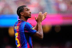 官方：新月签下维拉30岁前锋沃特金斯，转会费总价6040万欧